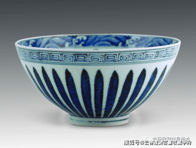 中国青花瓷中影响最深远的,当属明代青花瓷