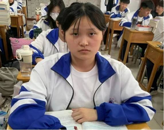 衡水市冀州中学勤奋之星:勤奋刻苦 乐学善思