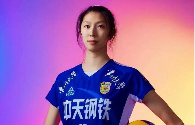 女排大名单公布:22岁吴梦洁官方决策,蔡斌遗憾,张常宁致意