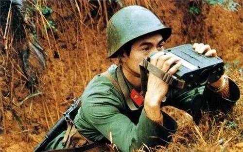 对越反击战,越军使用化学武器,杨得志下令一对一全歼越军王牌师