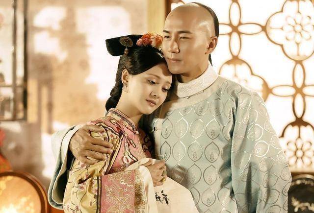 雍正翻了48岁齐妃的牌子,却不肯宠幸,次日有人说:皇帝翻错了_舒舒