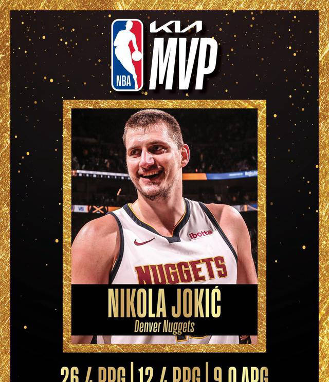 网友们纷纷表示,"他是真诚的代言人,不仅自己使用,还鼓励队友穿,胜过