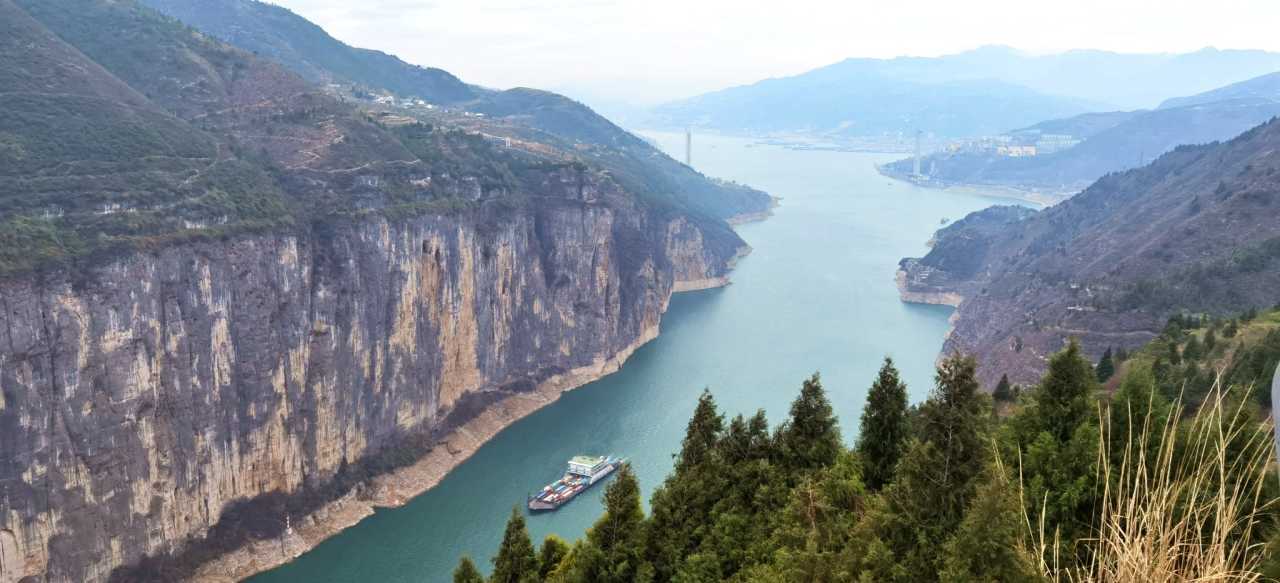 三月江南行,串起曾经的向往||三峡,婺源,水乡,土楼