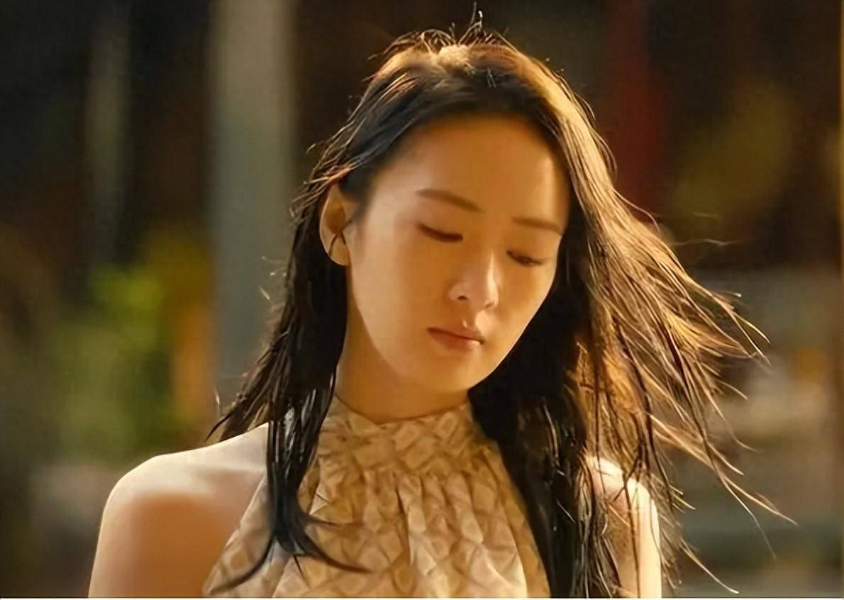 《微暗之火》引争议:童瑶演技与角色形象讨论_观众_电视剧_产业