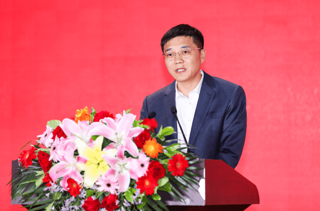 中国汽车工业协会常务副会长兼秘书长付炳锋表示,在这个具有特殊意义