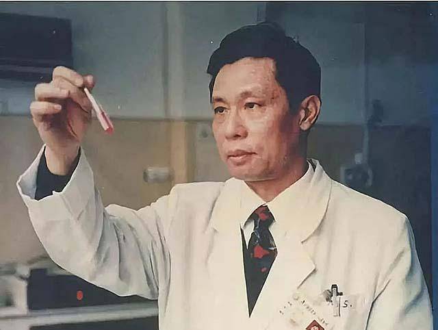 与"万婴之母"林巧稚,作家林语堂是亲戚:钟南山的家族不简单