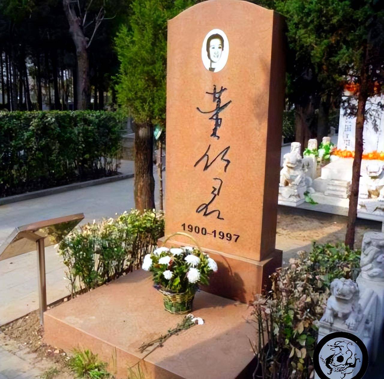 锦江饭店创始人董竹君:13岁被卖进青楼,96岁遭不公四处奔走