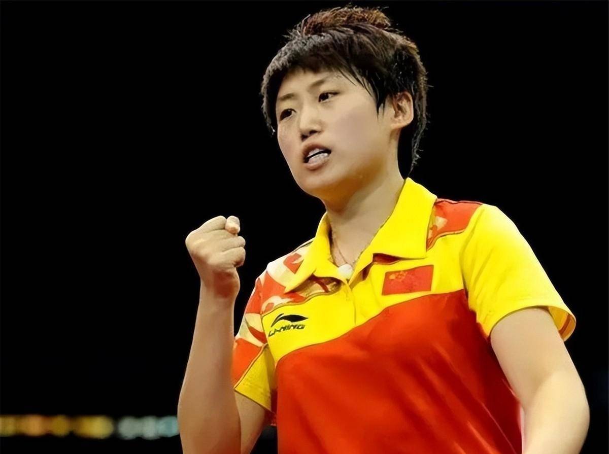 张怡宁王楠齐名,巅峰时期遭教练弃用,如今34岁逆袭成女神_郭跃_乒乓球