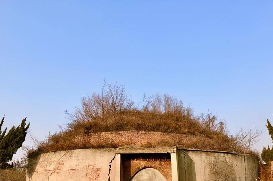 关于袁天罡墓地位置众说纷纭,为何说白鹤山天宫院是真正的墓地?