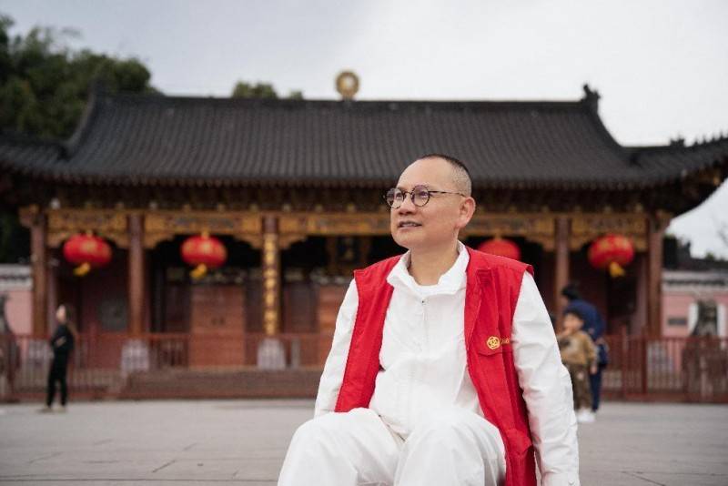 杨永贵刘元元夫妻眼中的沈立明