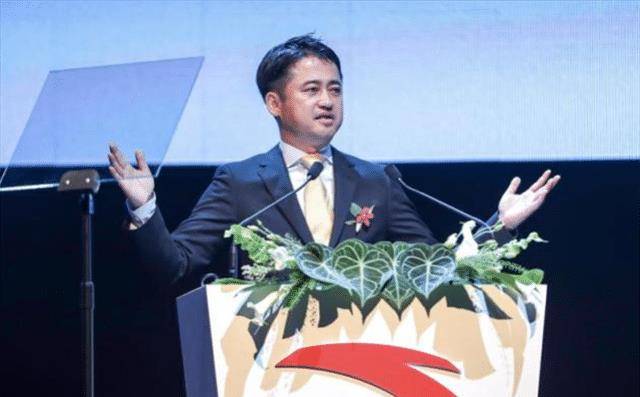 丁和木:安踏真正的创始人,80多岁坐拥千亿,热衷于慈善事业