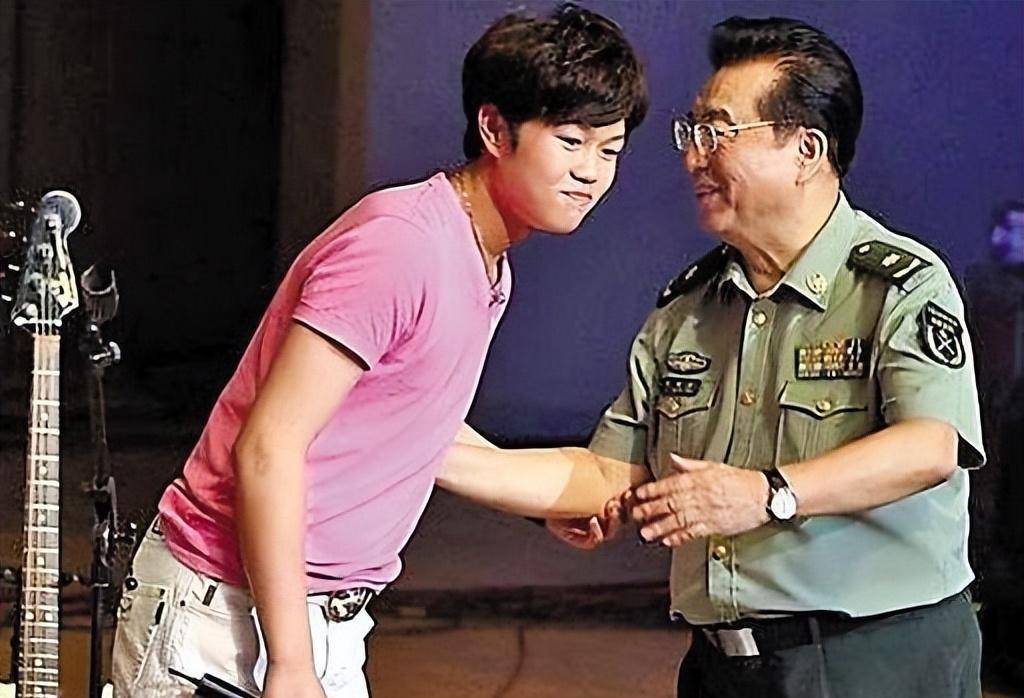 "我爸是李刚"李启铭出狱后现状如何?父亲不想见他,企业拒招他