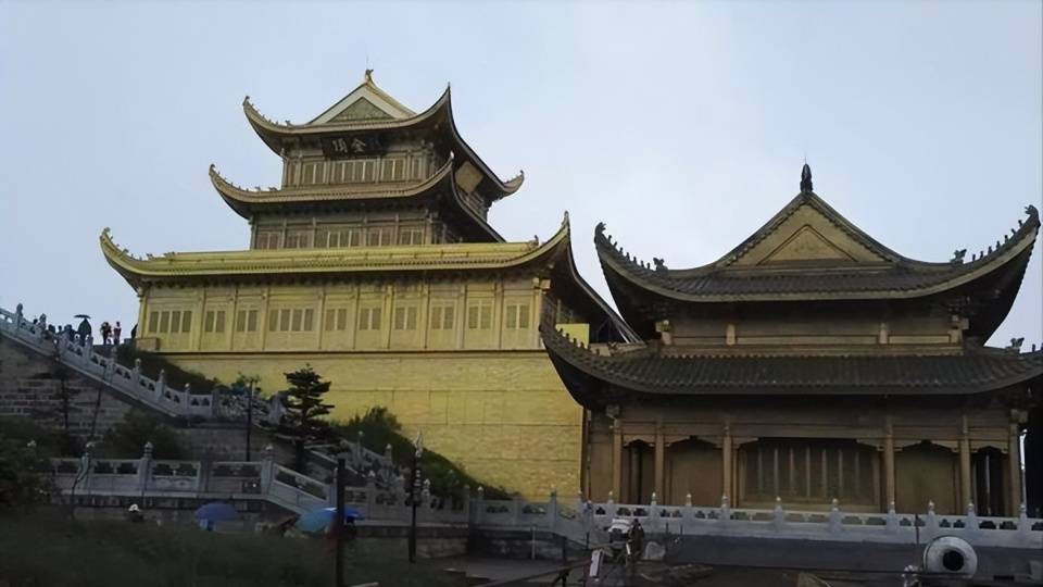 天下之秀峨眉山(游记)