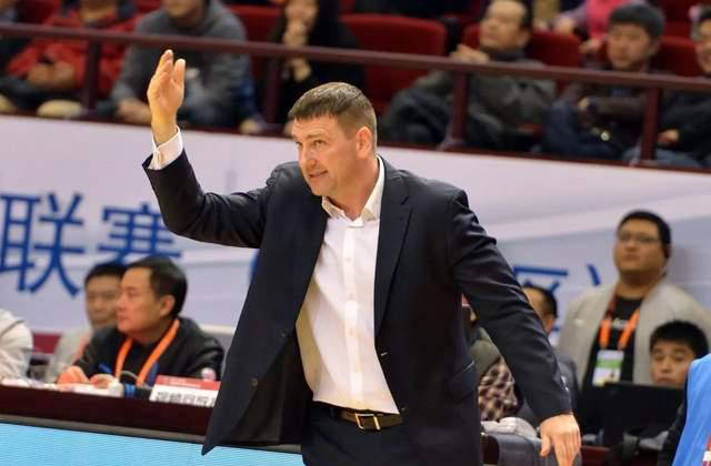 丁伟_成绩_主帅