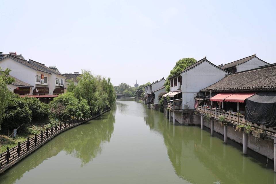 夏日假日不想人挤人,就来浙江这个浪漫又文艺的小城_海宁_宁静_历史