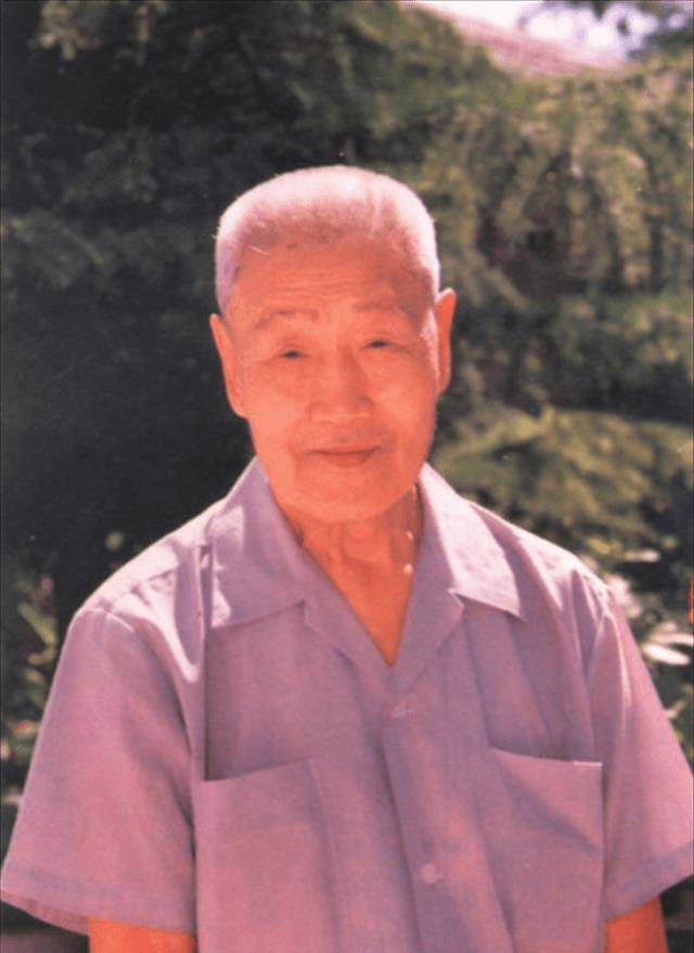 夫妻恩爱68年,却因子女阻拦,至死不能相见?隐情比想象的更虐心