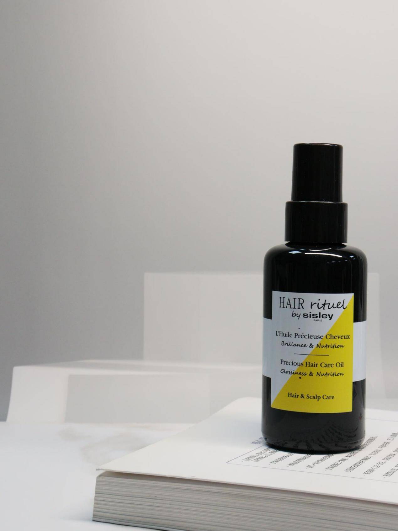 护发精油的使用方法有几种?想让护发效果加倍就赶紧学起