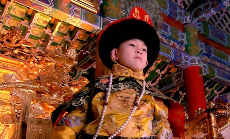 慈禧:强势的单亲妈妈,教育出清朝最叛逆最没出息的皇帝_同治_儿子