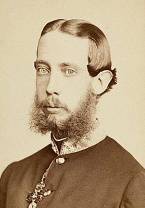 们:末代王后,婚姻不幸,葬身火海,红颜多薄命_玛丽_弗朗切斯科_姐姐