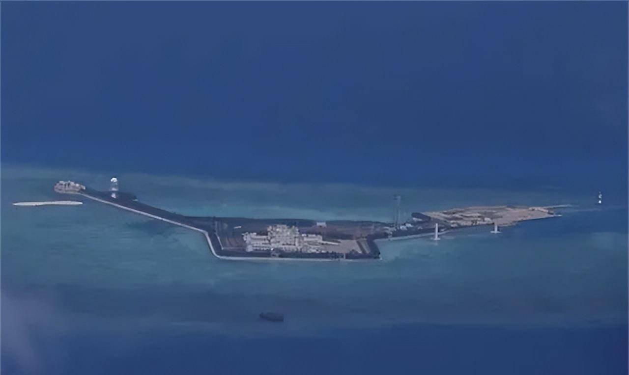 1988年我国收回一块故土,战略位置非常重要,扩展主权几十海里