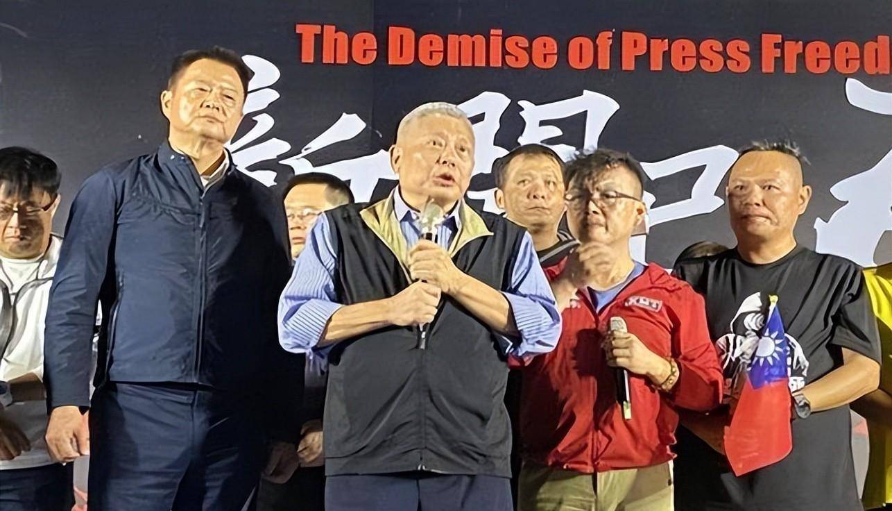 "旺旺"老总蔡衍明:一手创造旺旺商业帝国,拥7个老婆9个孩子