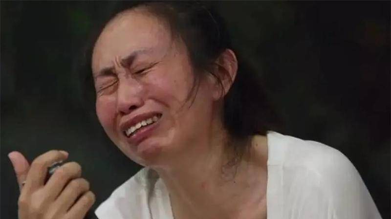 江歌闺蜜刘暖曦:我有新证据证明陈世峰要杀的人是江歌,不是我