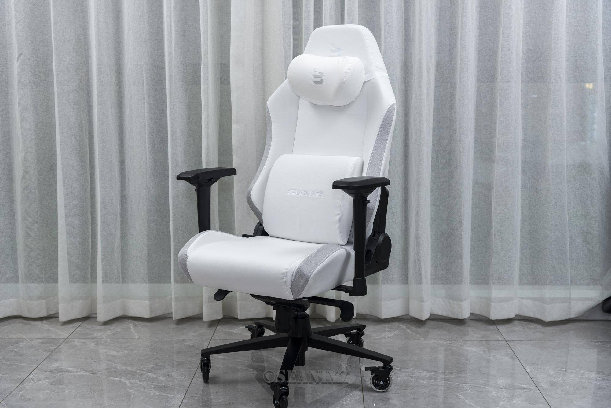 低成本搞定万元级电竞仓体验,blacklyte逐夜 l411电竞椅组建电竞房