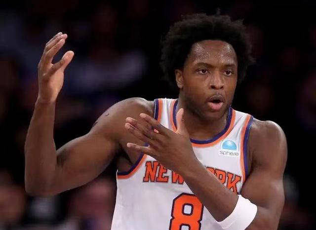 诺里将与肯尼-阿特金森,雷迪克,博雷戈等人一同竞争,确定湖人新任主