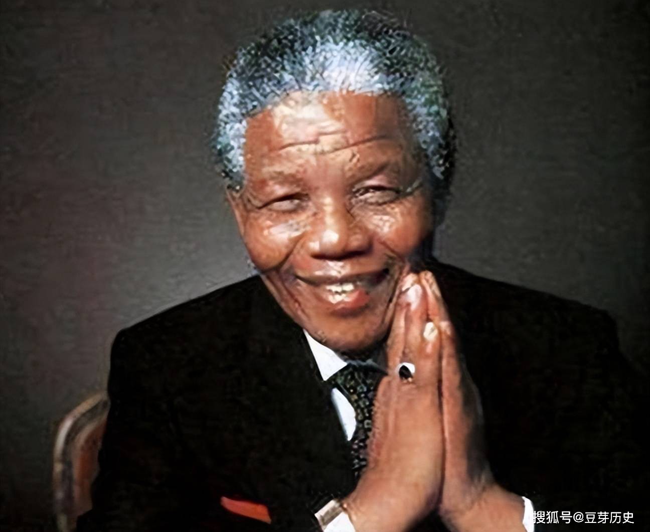 南非国父曼德拉为何不再受赞颂?发达的南非 30 年前与现在差别太大