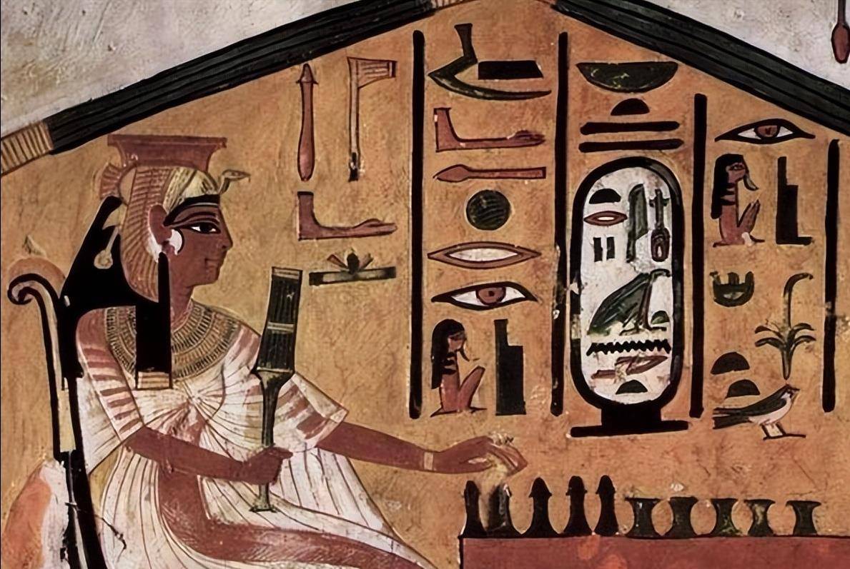 古埃及法老和贵族活得十分滋润?沉迷撸猫,还是时尚达人?