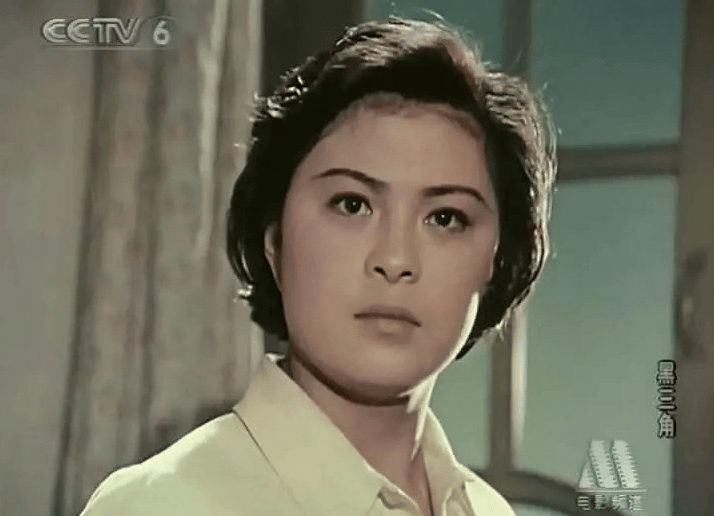 刘佳:荧屏上的坚强母亲,生活中的贤妻良母,儿子是她一生的骄傲