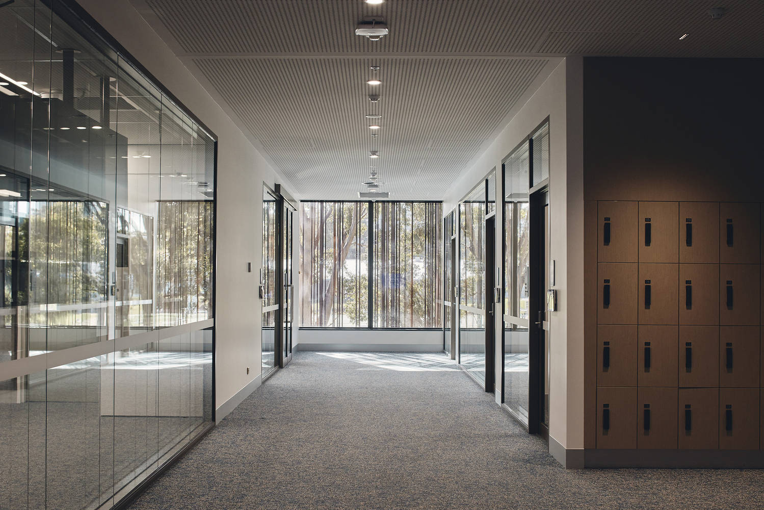 亚洲知名医院装修设计私人诊所装修设计院共振医疗康养研究所