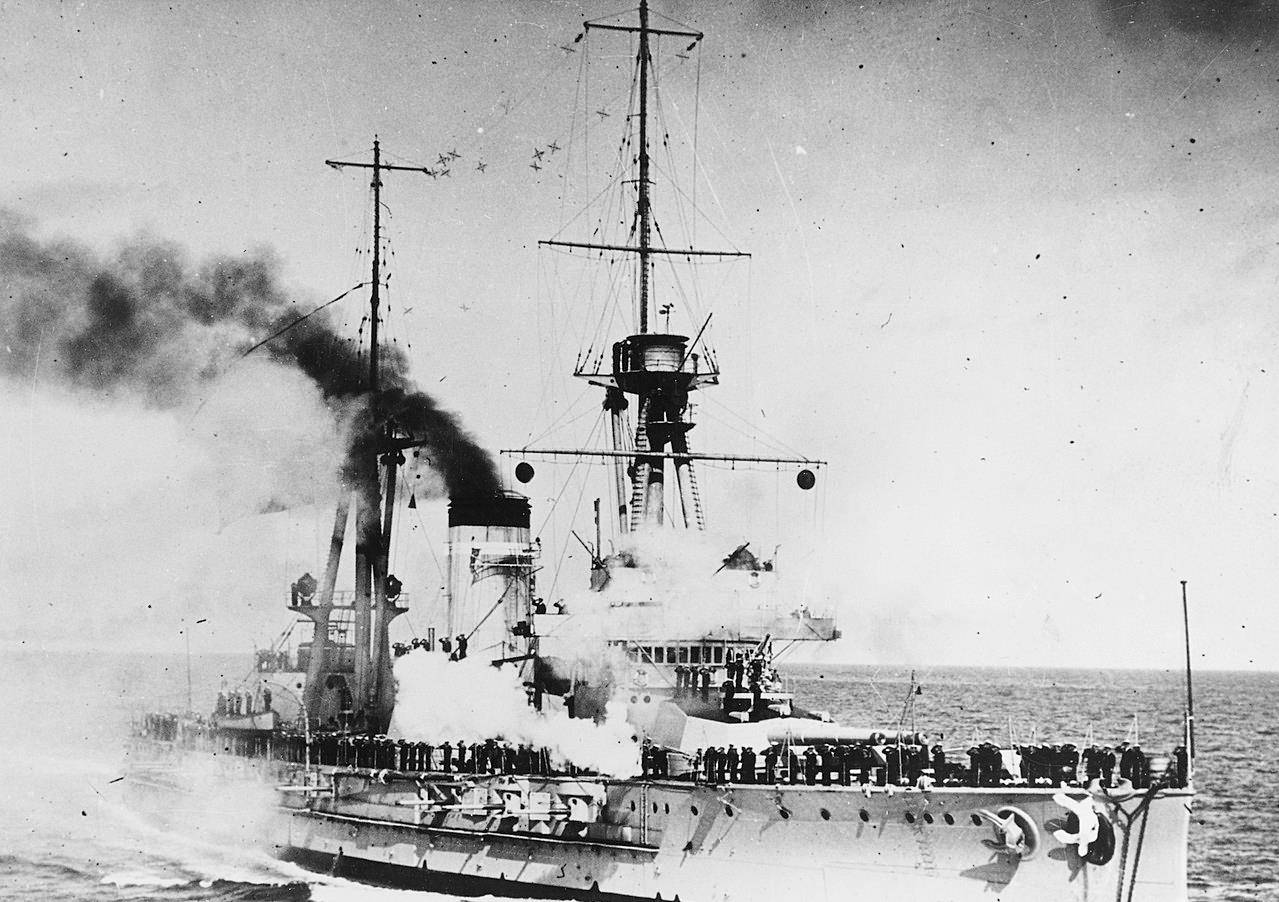 一战中最划算的买卖,德国用1艘军舰换来2个盟国,差点改变局势