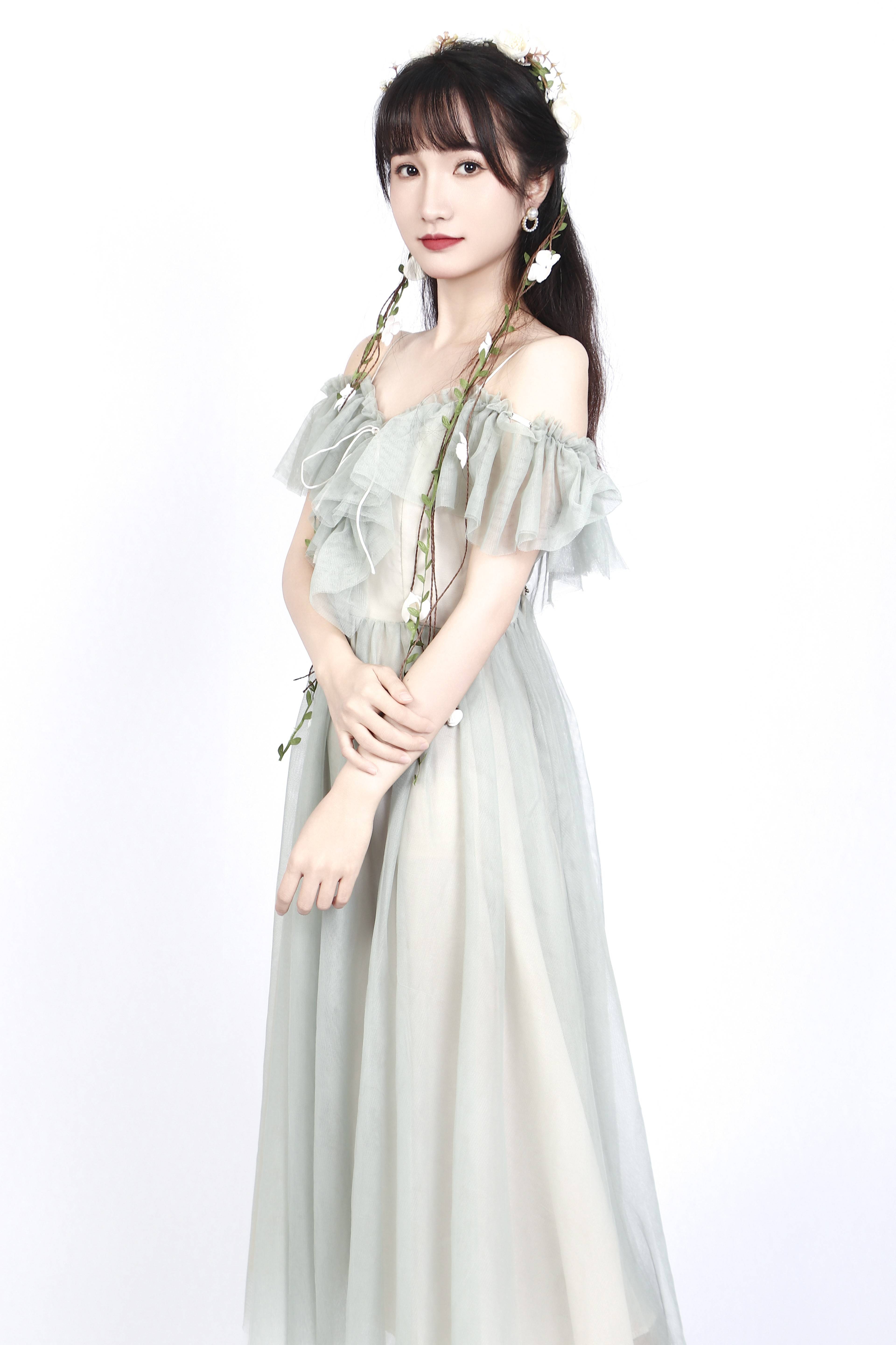 优雅女神:女模特黄宁宁的非凡魅力