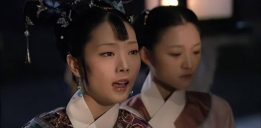 第一次欺负人的时候,位份从妙音娘子降为答应.这件事情是太后办的.