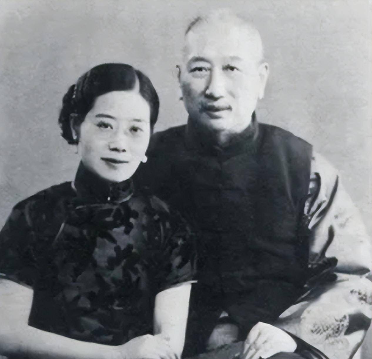 黎元洪二妻:丧夫后与小10岁小伙同居,被继女状告,晚年出家为尼