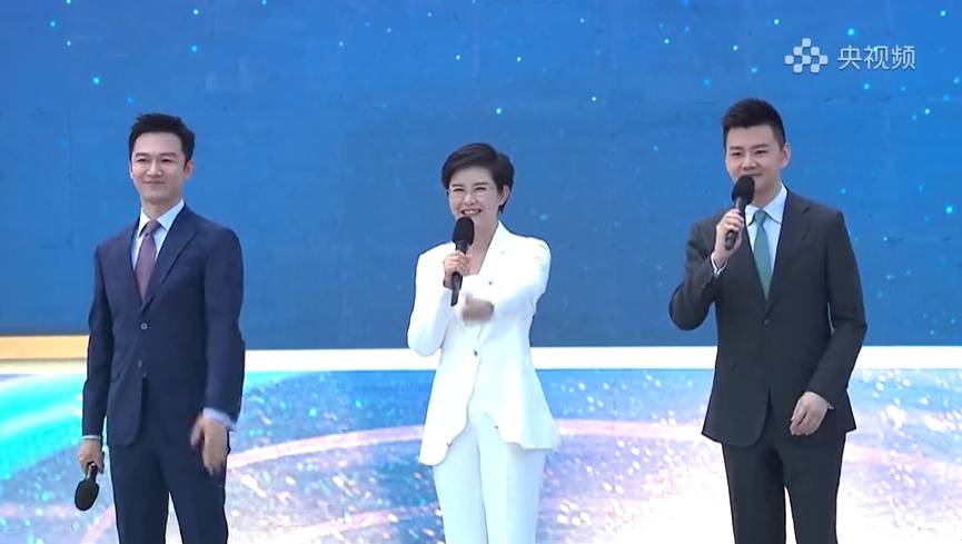 张韬：和严於信同台主持，系央视当下2位“最帅男主播”首次同框-张严德最新消息