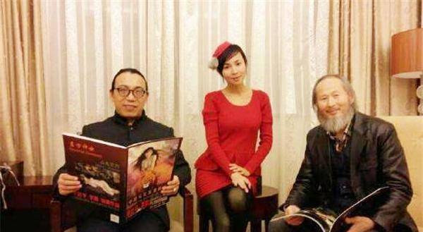 坚持为女儿画"人体",是道德问题还是为艺术献身_李壮平_父亲_李勤