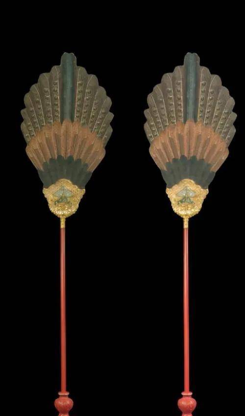 不能扇风的扇子-中国古代的仪仗扇