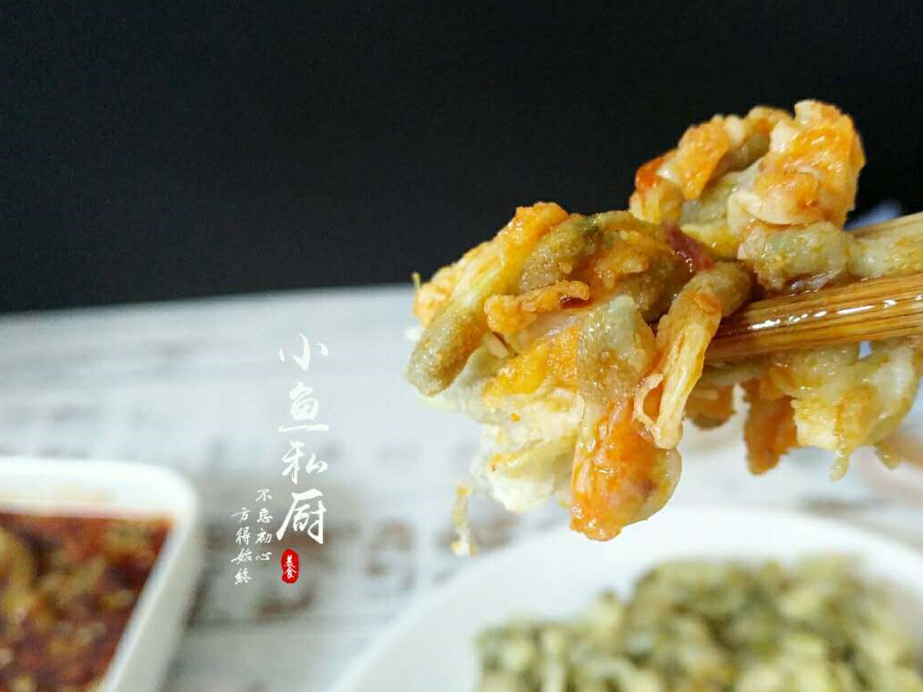 加面粉直接拌,多加一个步骤,槐花不黏不粘又好吃_玉米粉_水分_小时候