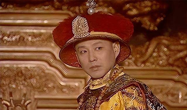 十四皇子胤禵本与雍正一奶同胞也因与四皇子纠缠不清而被打发守黄陵