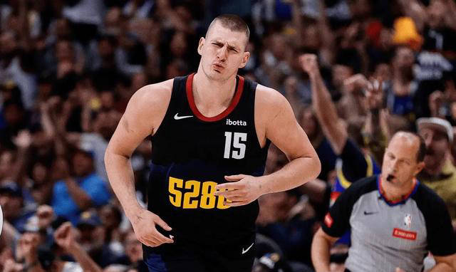 约基奇创nba历史纪录,全场0失误狂轰40 70分!