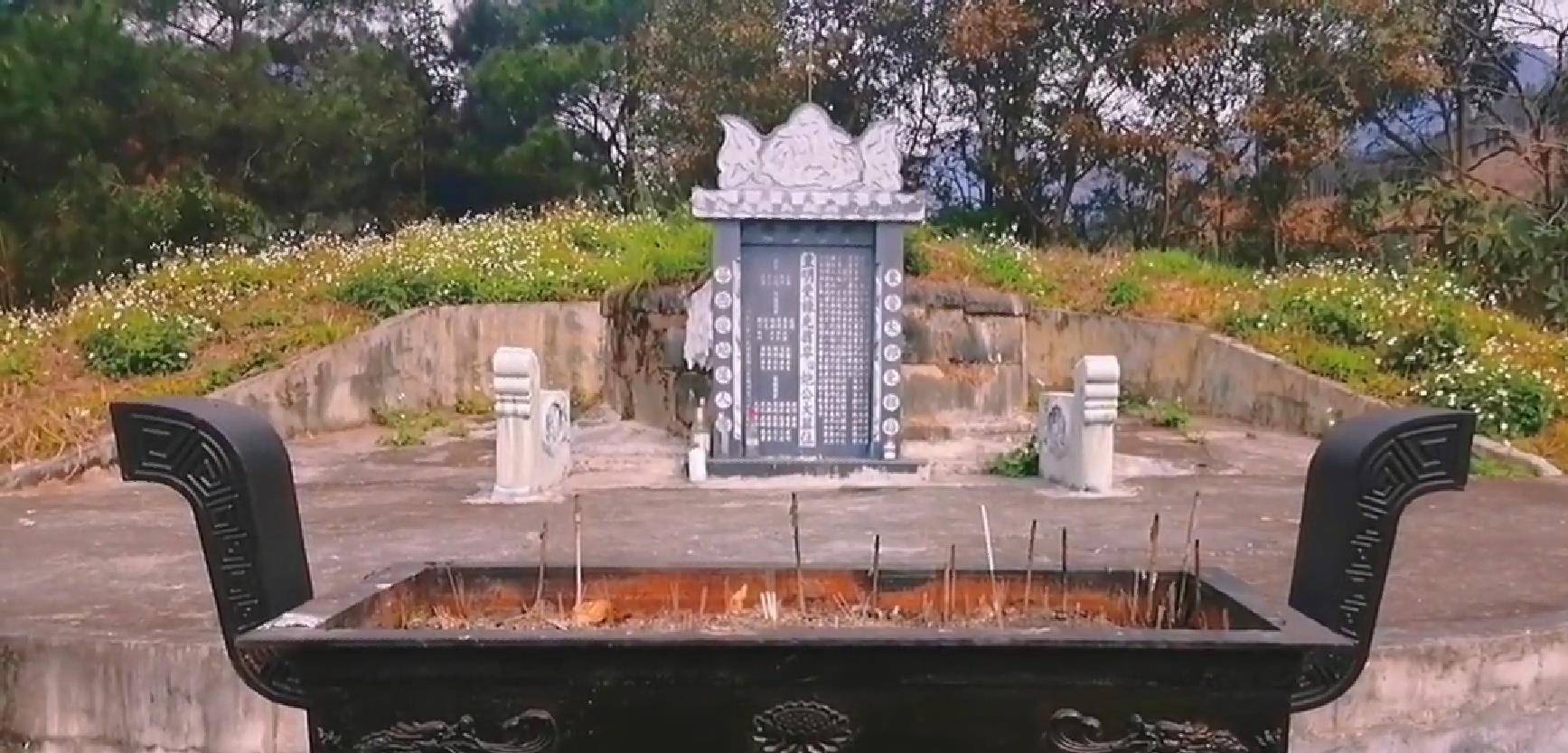 广西河池市覃氏土司古墓,深究发现覃,韦,莫氏土司铁一般的关系