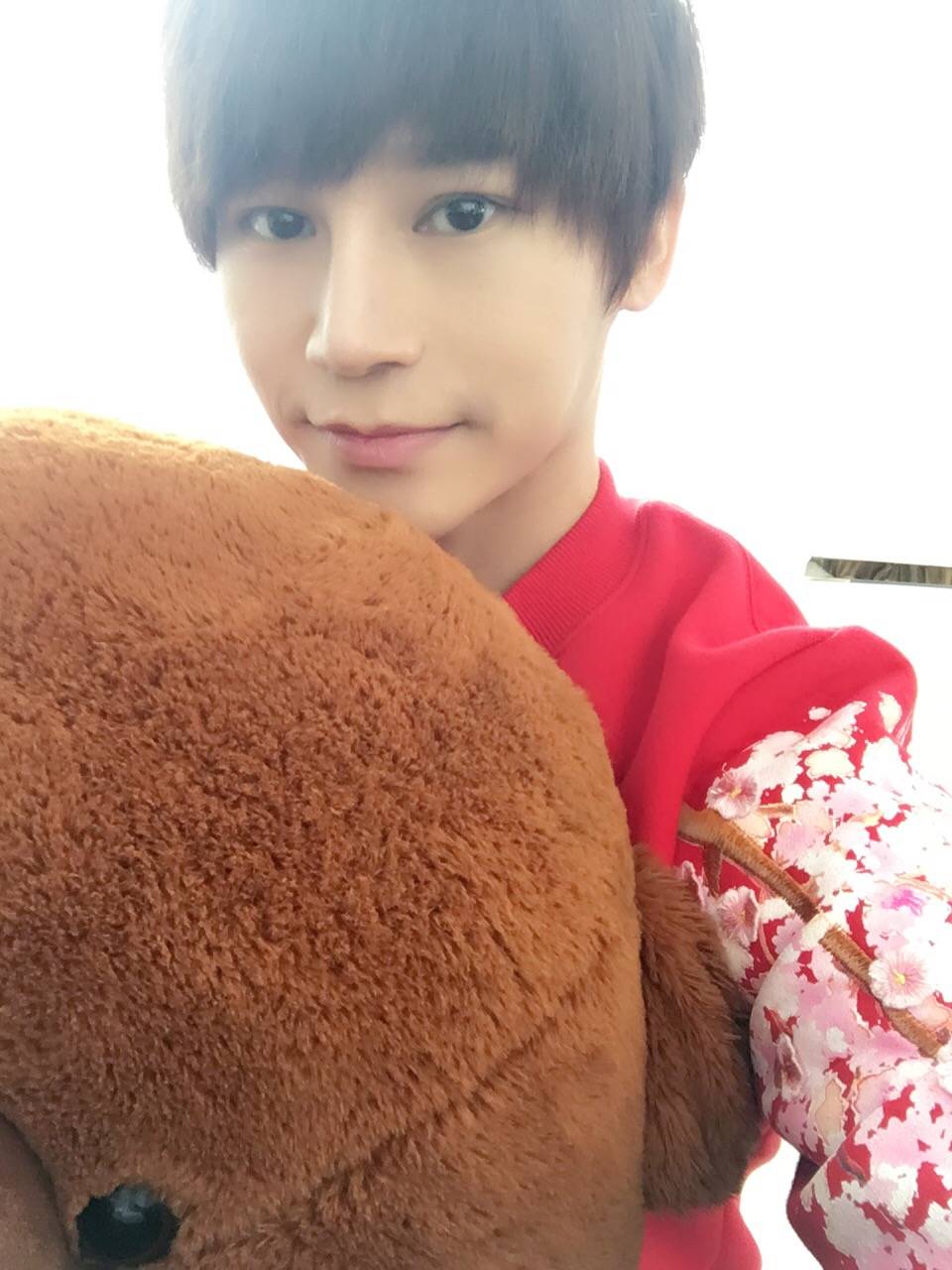 陈奕天竟然喜欢闻特殊气味?_网友_杨幂_微博