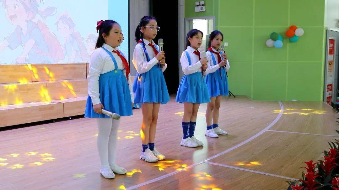 南京市江宁区思学街小学三年级成长仪式