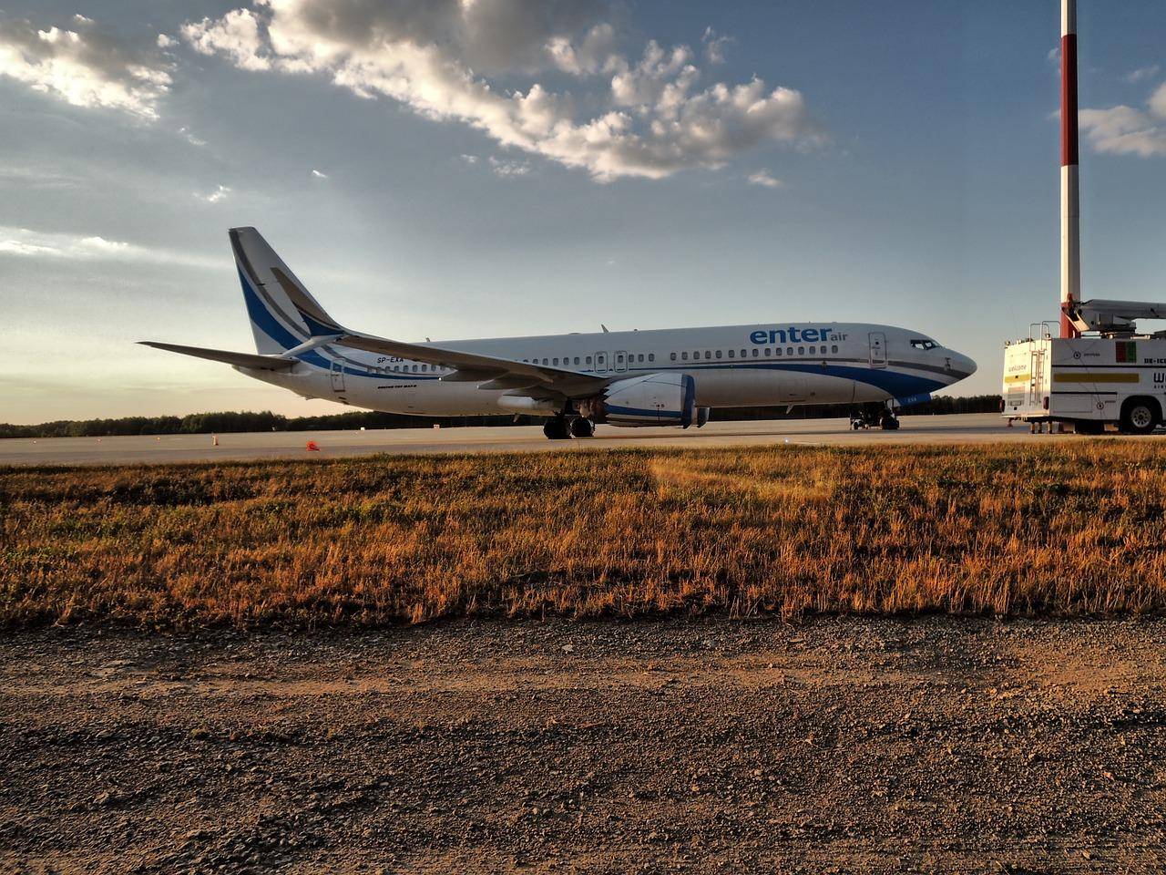 据介绍,该航线由联邦快递执飞,班期为每周1班,每周三执飞,机型为b767f