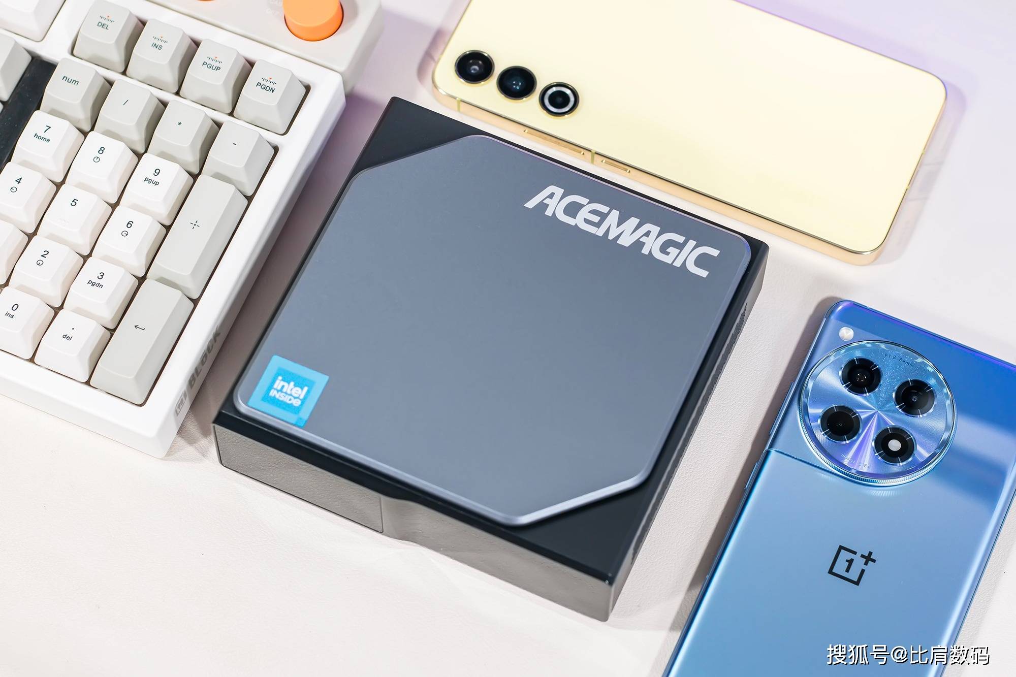 配备副屏双网口,可卧可立低噪音,acemagic阿迈奇s1迷你主机评测