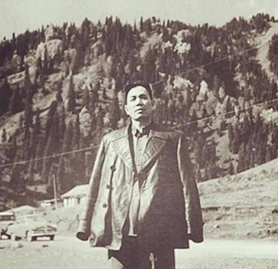 他任司令员兼省一把手,领导:不能摆老资格!几年后却按团级安置