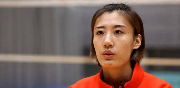 中国女排3-1逆转击败美国,王媛媛表现抢眼,颜妮放心传承!