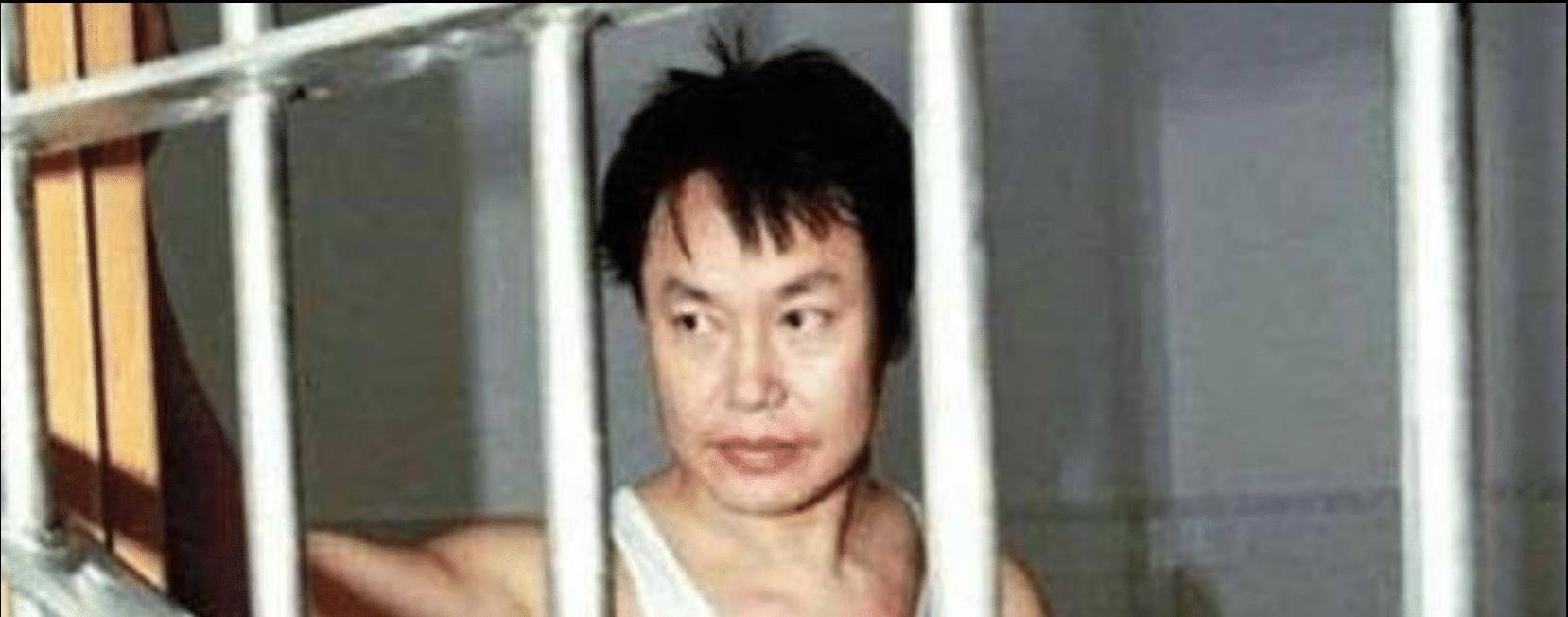 胡济舒曾是张子强的军师,为他出谋划策,被张子强誉为心腹.